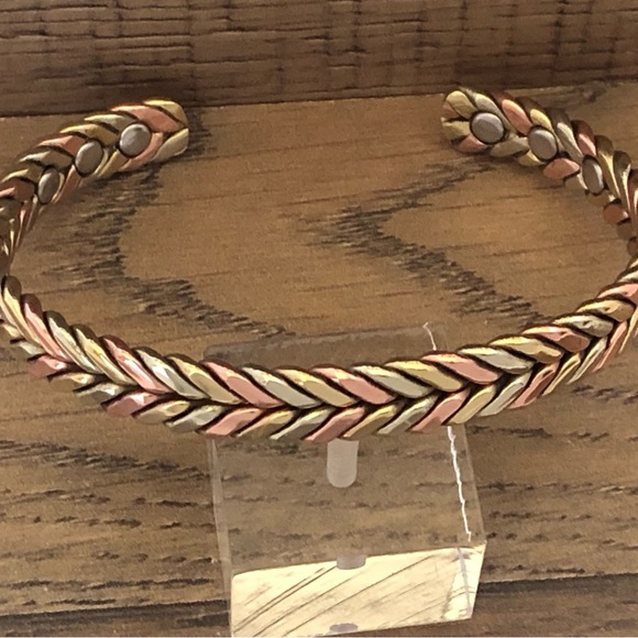 Two Tone Magnetic Bracelet Pure Copper Energy Cuff Bangle - Picture 4 of 6